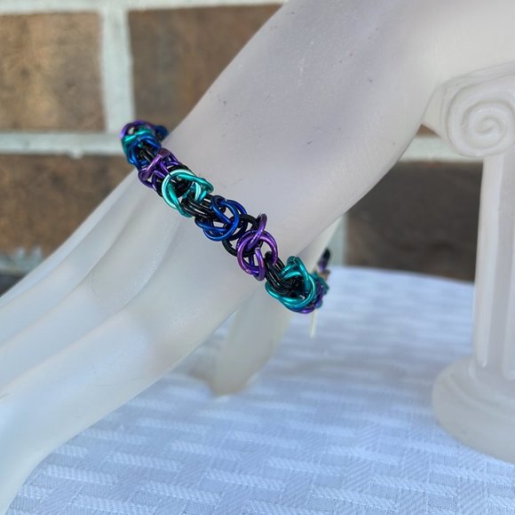 Handmade Byzantine Chainmail Bracelet - Picture 3 of 4